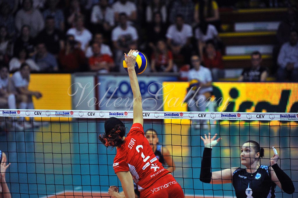 Yamamay-Dinamo Kazan (13)